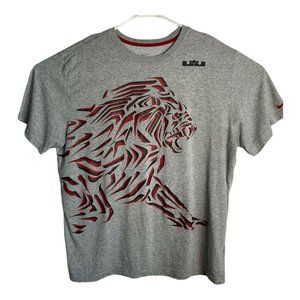 Nike Mens XXL Dri-Fit Lebron James Lion Graphic